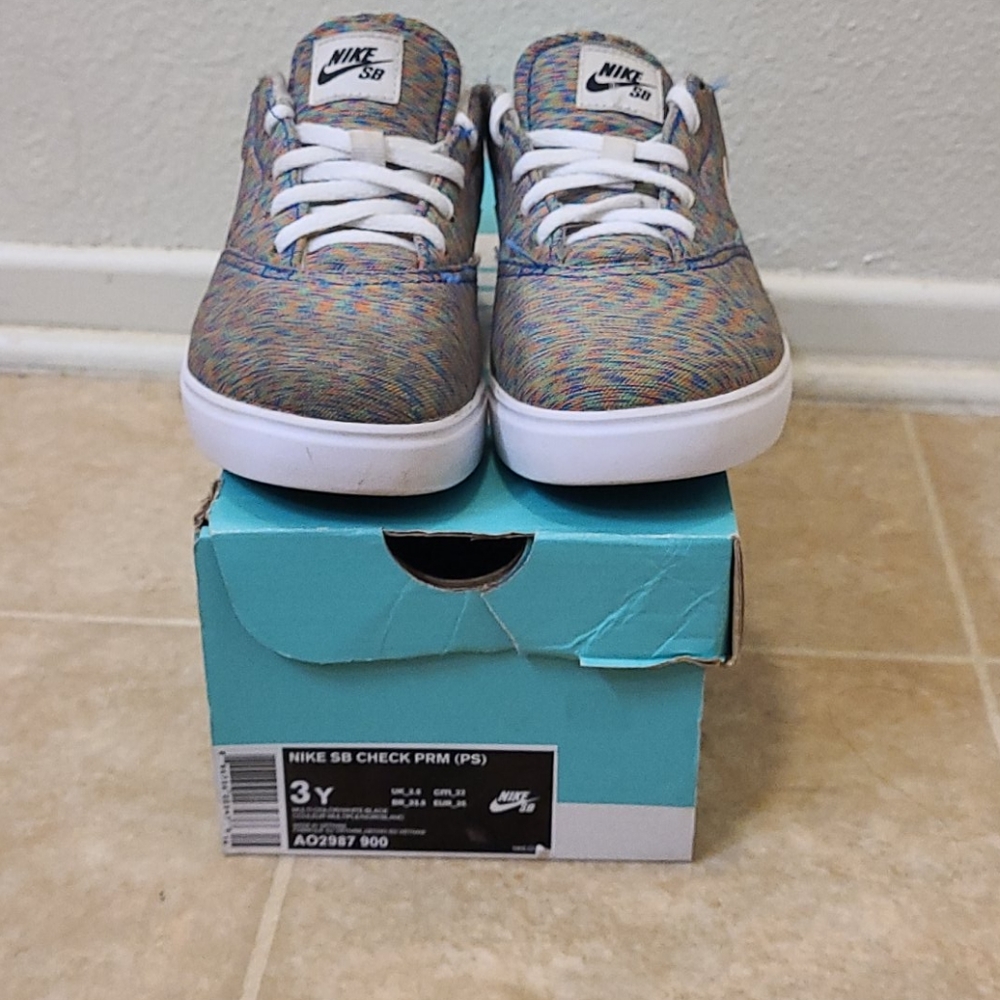 Nike SB kids